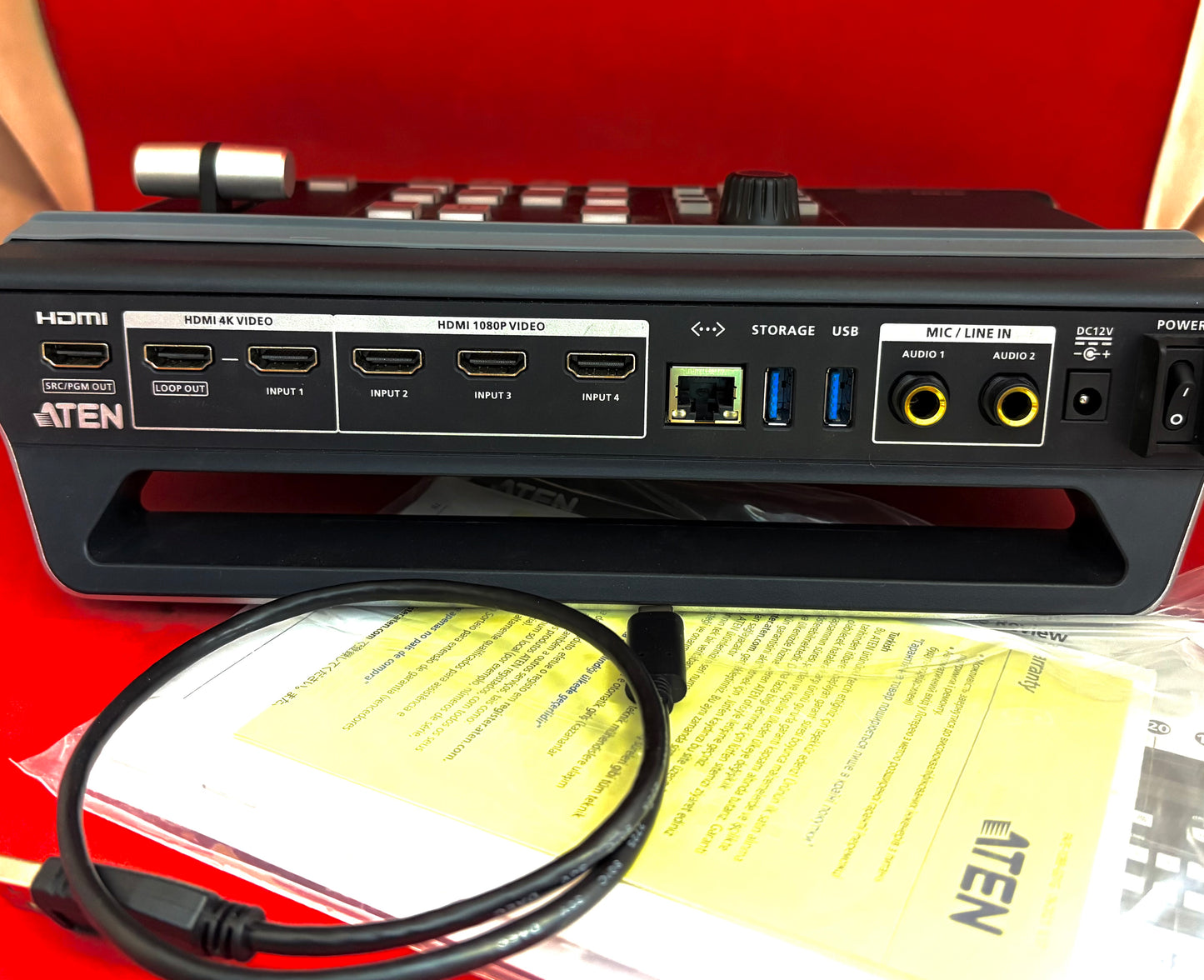 Aten UC9040 StreamLive Pro All-in-one Multi-channel AV Mixer (used)