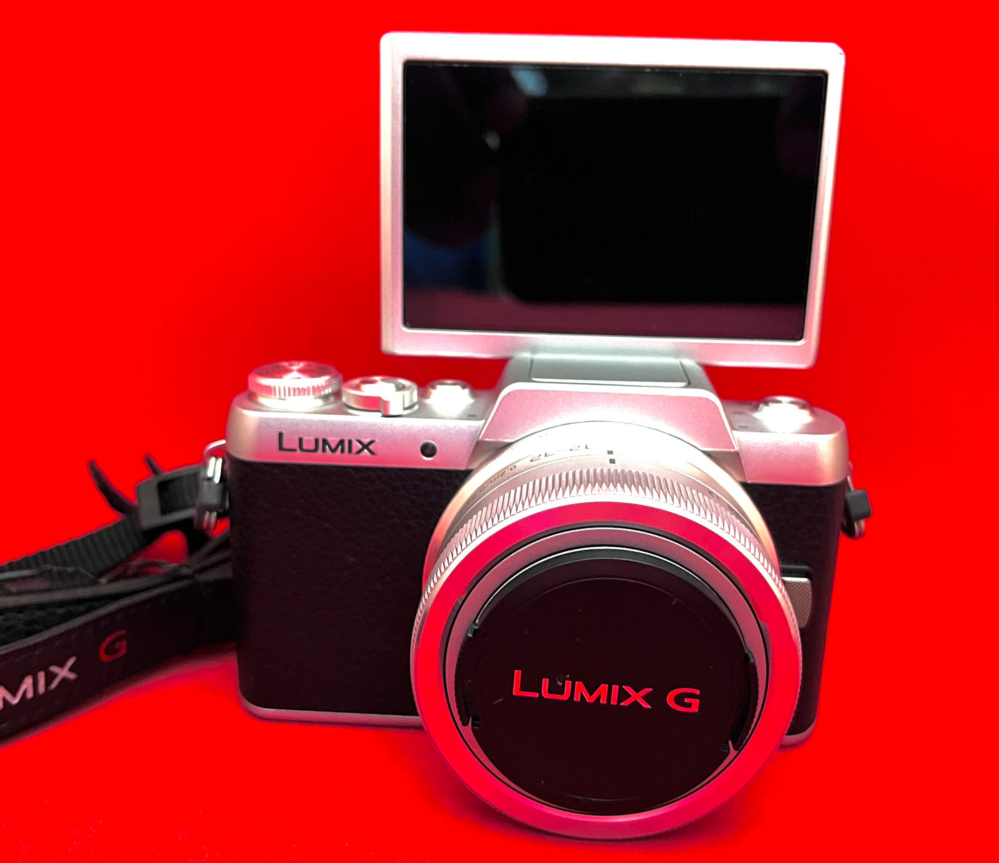 Panasonic Lumix DMC-GF7 (used)