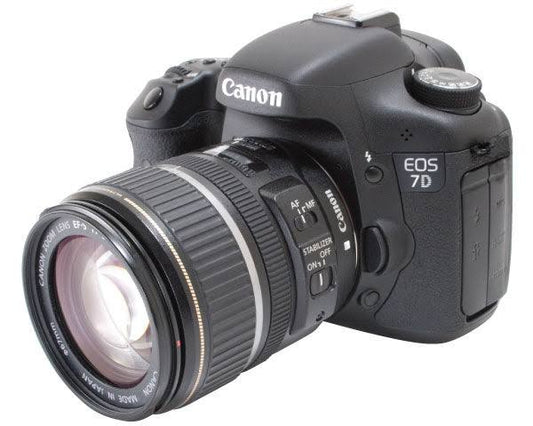 Canon EOS 7D DSLR Camera + 17-85mm lens (used)