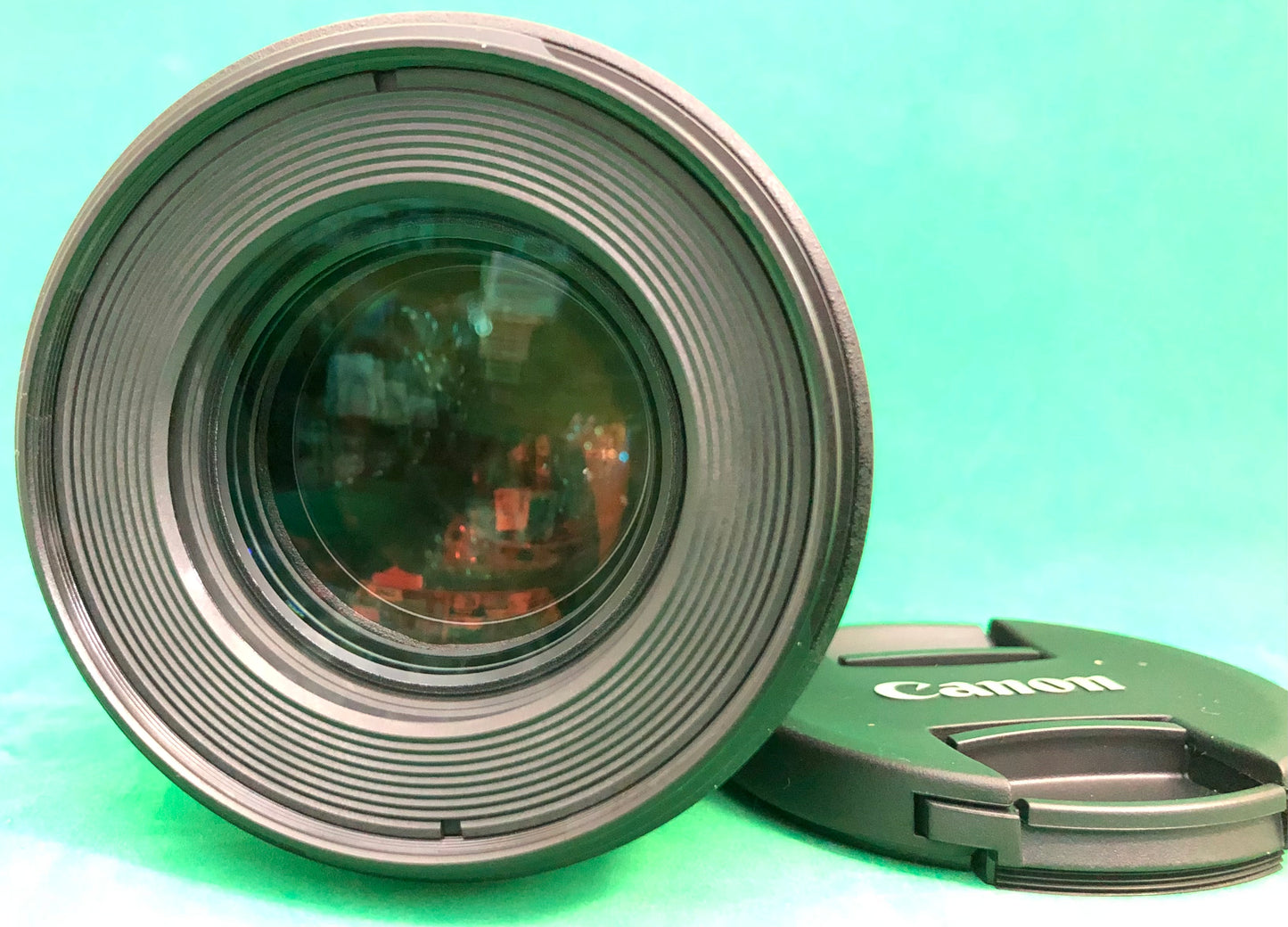 Canon EF 100mm f/2.8L IS USM Macro Lens (used)