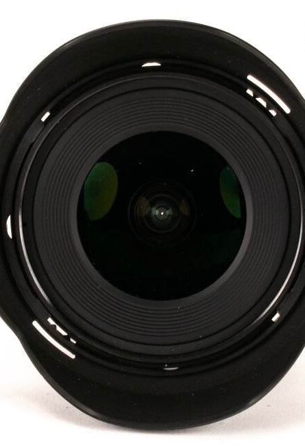 Nikon AF-S 10-24mm f/3.5-4.5 G ED DX Lens (used)