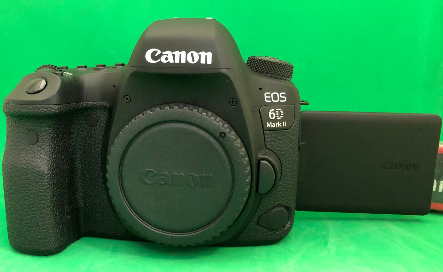 Canon EOS 6D Mark II DSLR Camera Body (used)