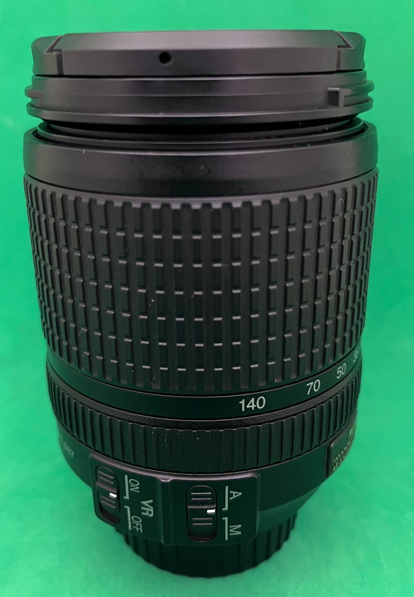 Nikon AF-S 18-140mm f/3.5-5.6 G ED DX VR Lense (used)