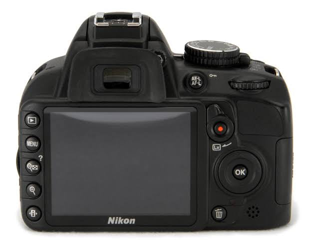 Nikon D3100 Digital SLR Camera Body only (used)